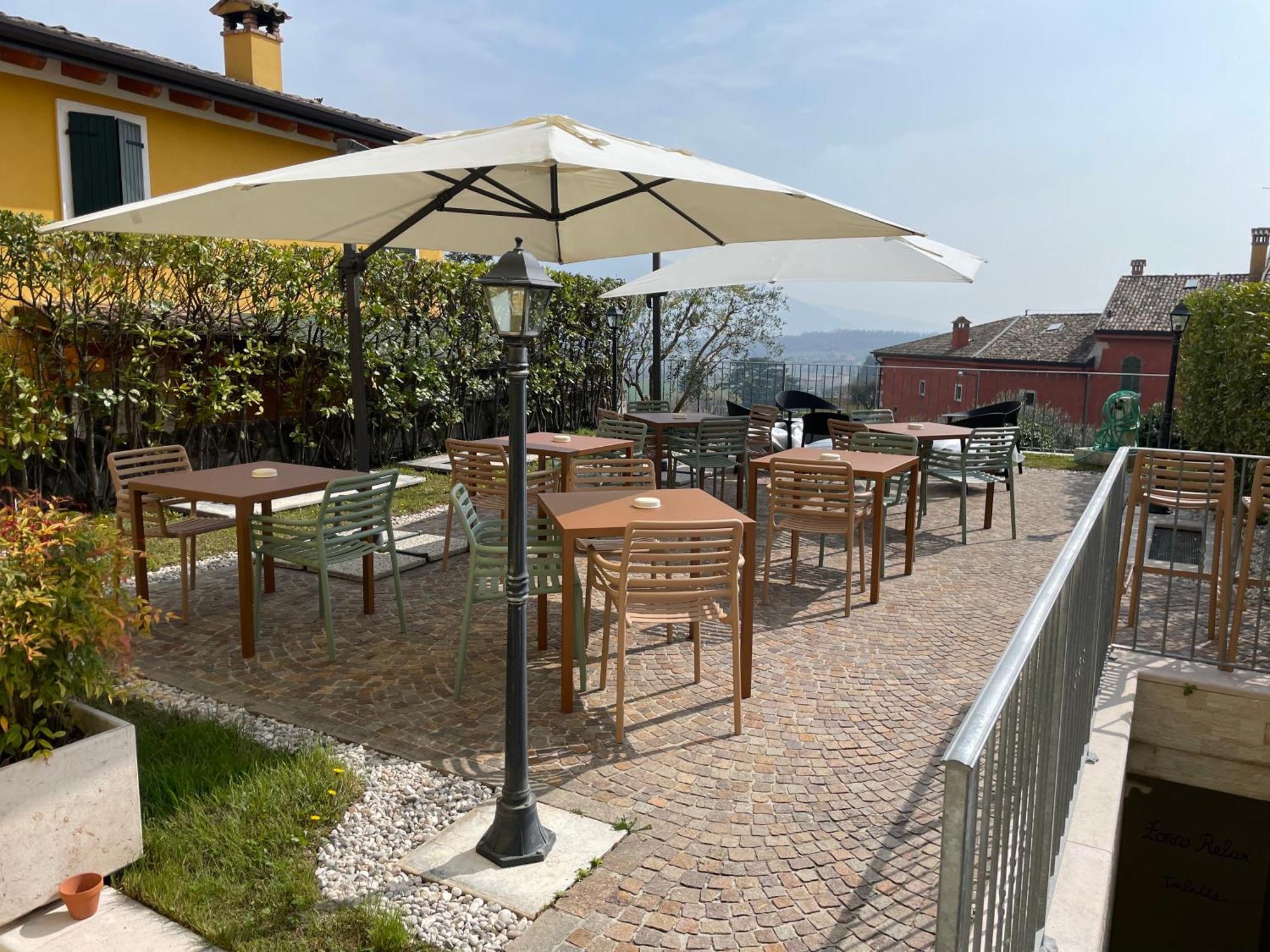 Relais Fontana Rosa B&B Wellness Caprino Veronese Eksteriør billede