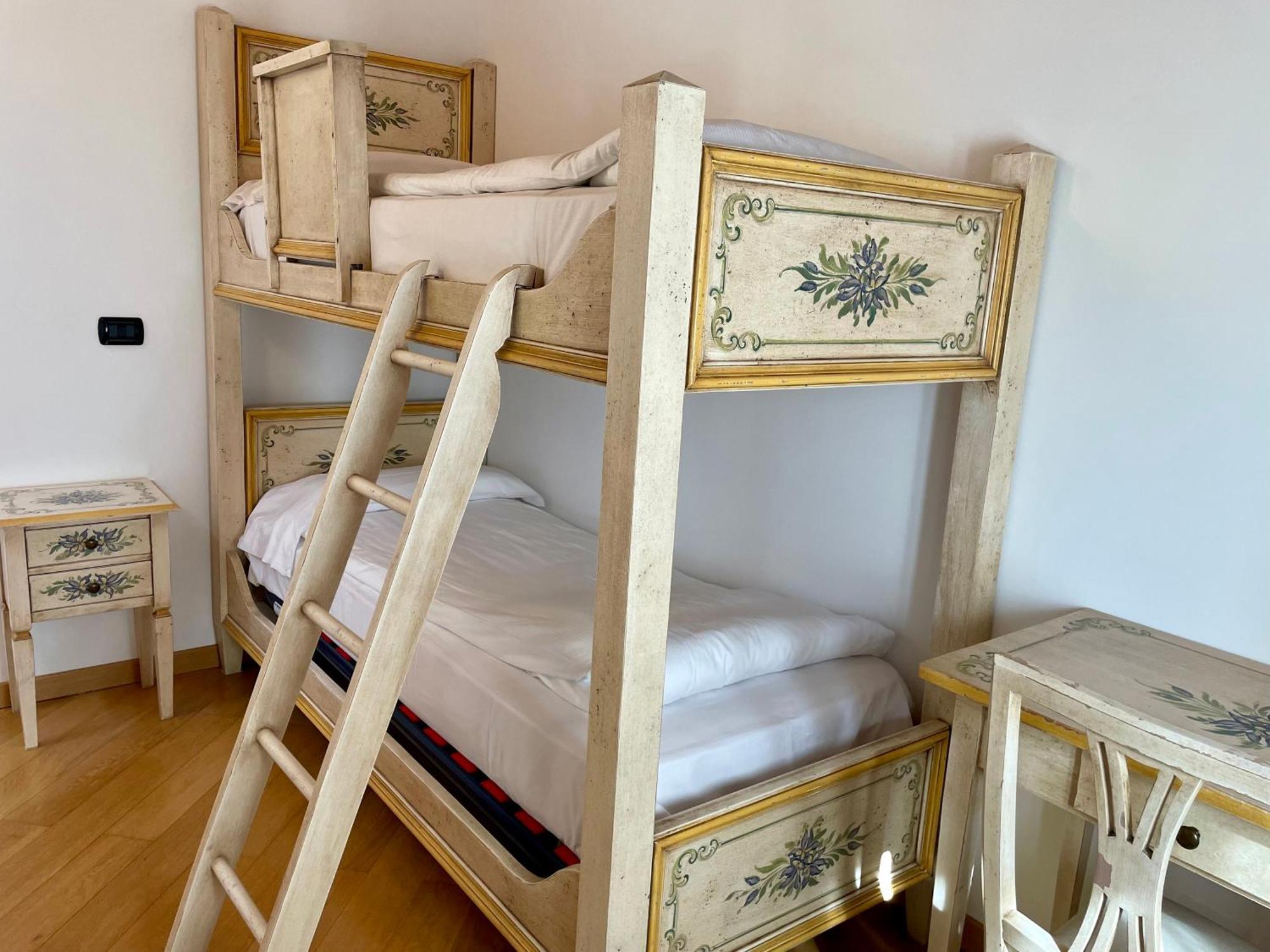 Relais Fontana Rosa B&B Wellness Caprino Veronese Eksteriør billede