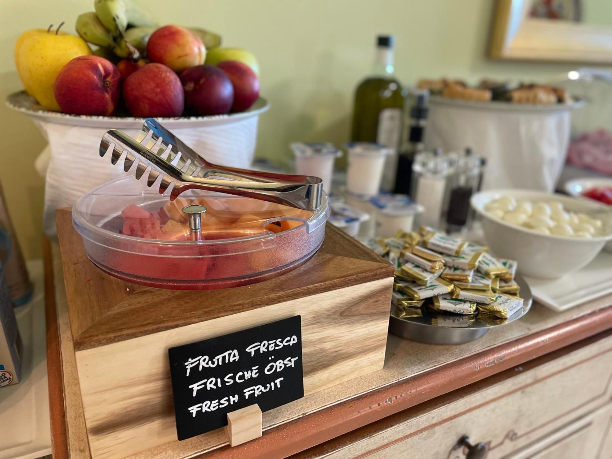 Relais Fontana Rosa B&B Wellness Caprino Veronese Eksteriør billede