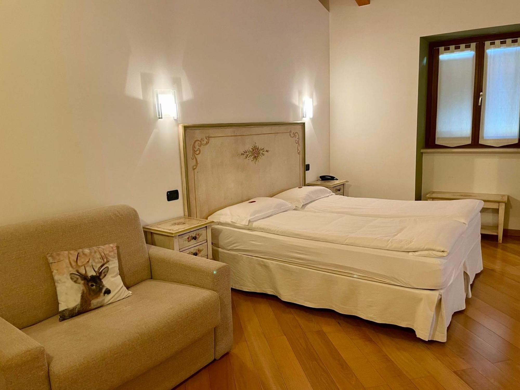 Relais Fontana Rosa B&B Wellness Caprino Veronese Eksteriør billede