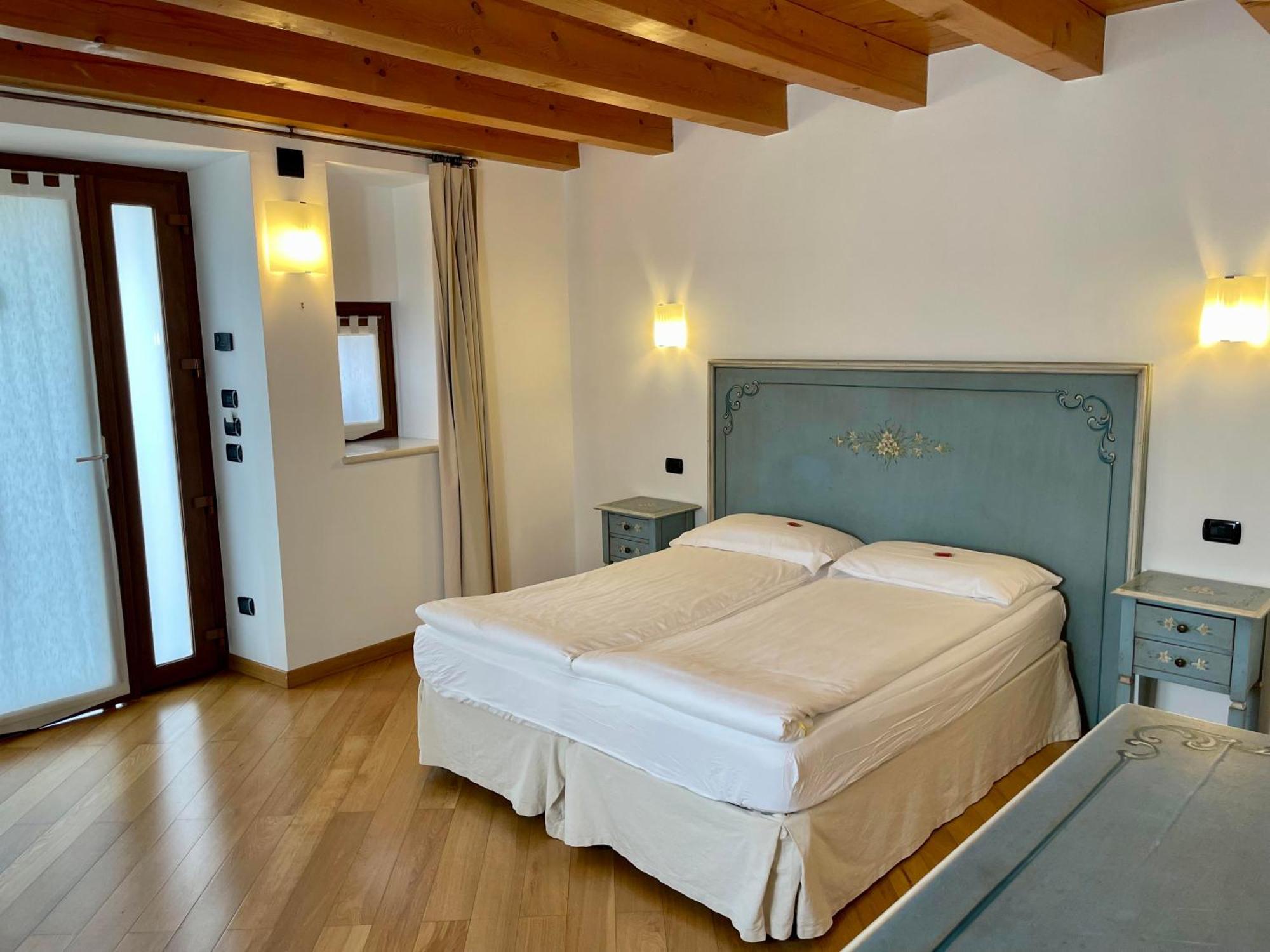 Relais Fontana Rosa B&B Wellness Caprino Veronese Eksteriør billede
